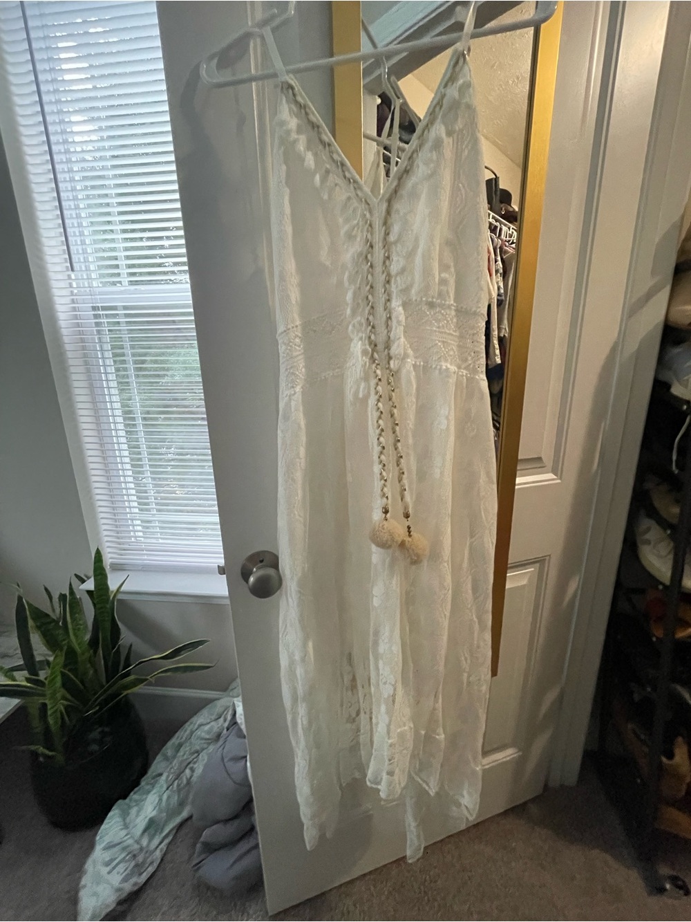 Boho Lace V-Neck Maxi Dress with Tassel Tie - White